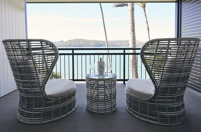 חדר דלוקס נוף לים, Daydream Island Resort