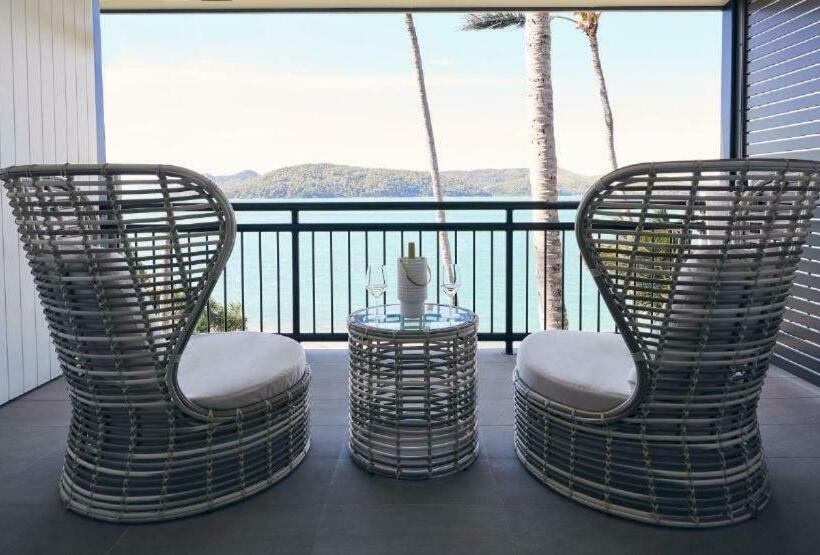 חדר דחוקס עם מיטת קינג, Daydream Island Resort