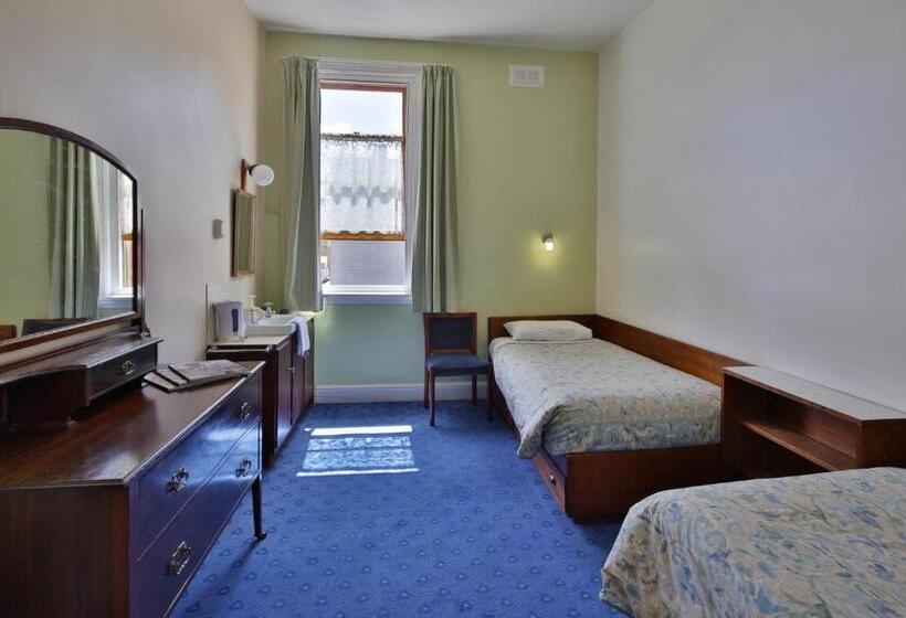 스탠다드 싱글 룸 공동욕실, Astor Private