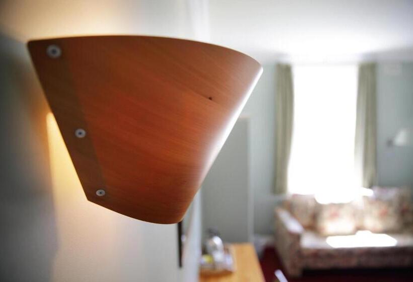 스탠다드 룸, Astor Private