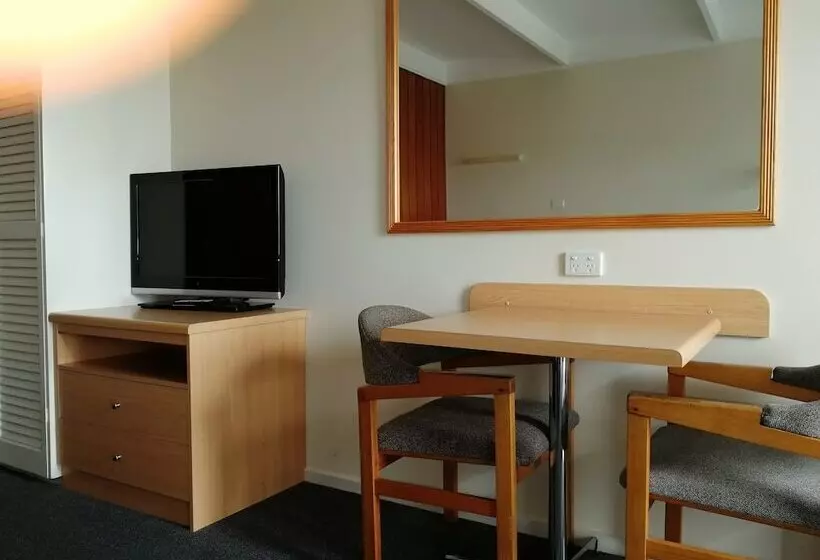 スーペリアールーム, Banjo Paterson Motor Inn