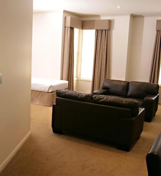 Family Suite, Beau Monde International