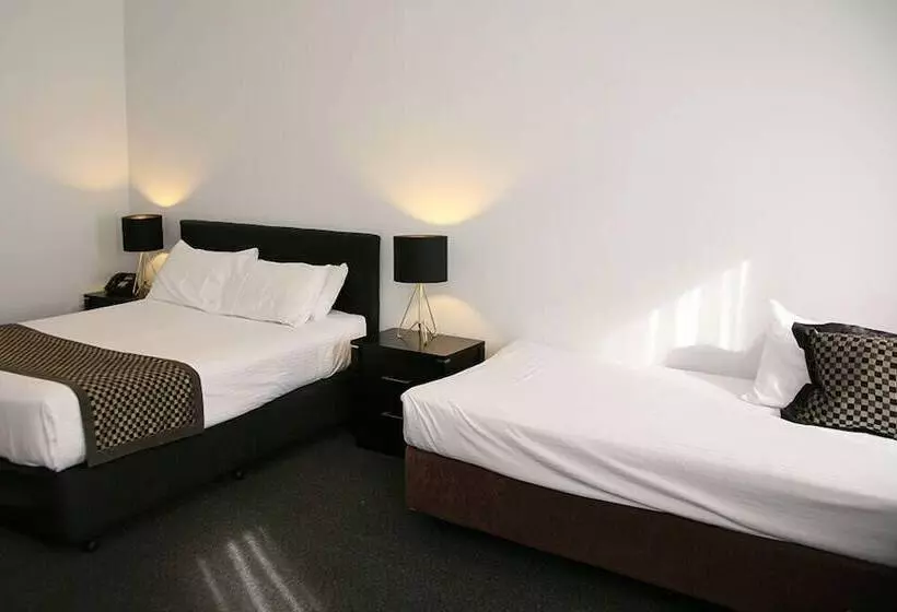 エクゼクティブスイート, Footscray Motor Inn And Serviced Apartments