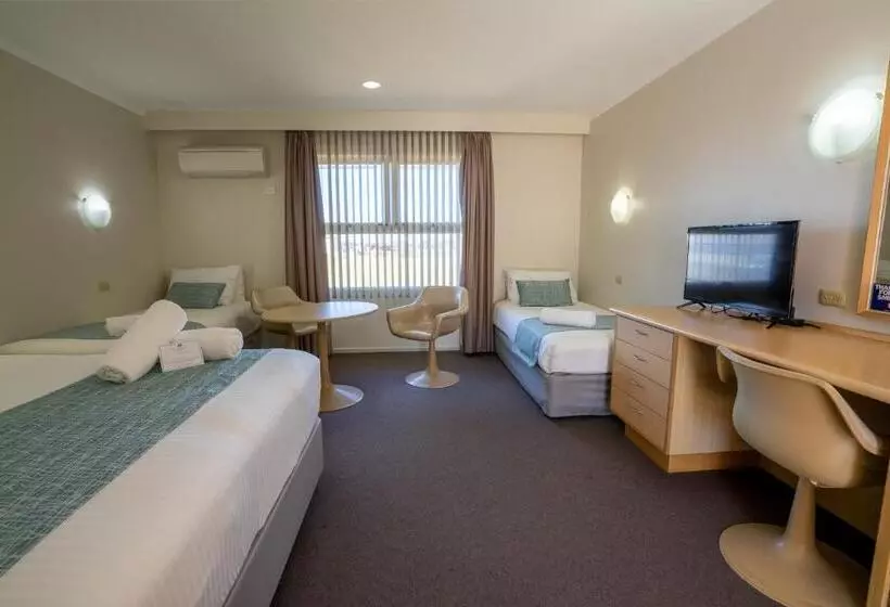 Perhehuone, Hospitality Carnarvon, Surestay Collection By Best Western