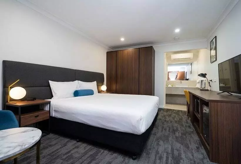 Estúdio Standard, Littomore Suites Bathurst
