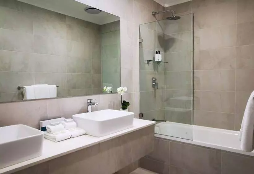 Quarto Familiar, Littomore Suites Bathurst