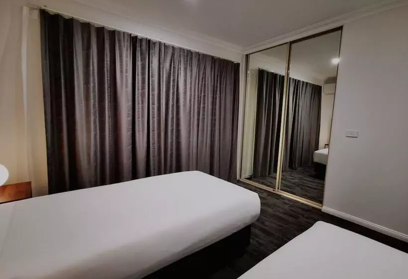 Quarto Familiar, Littomore Suites Bathurst