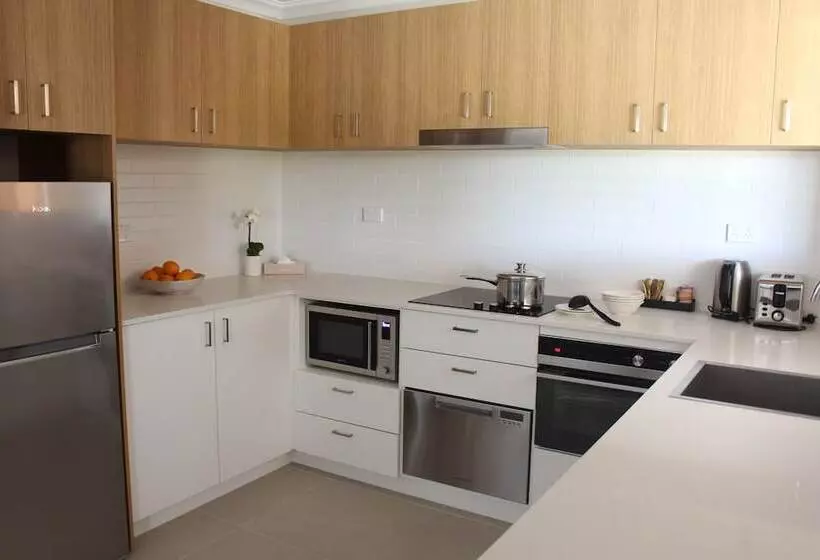 Quarto Familiar, Littomore Suites Bathurst