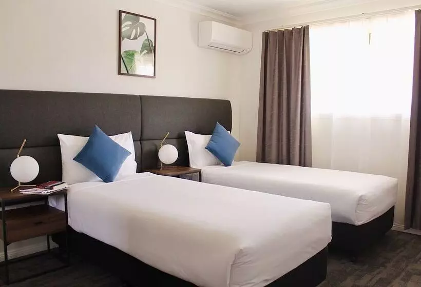 Quarto Familiar, Littomore Suites Bathurst