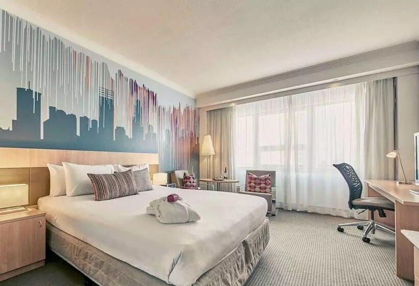 Prestij Oda, Mercure Perth