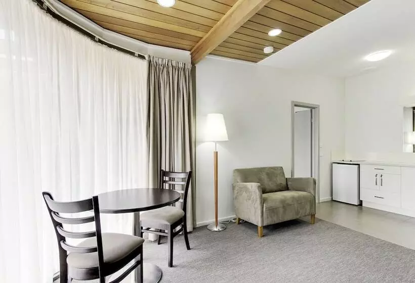 Apartament Superior 1 Sypialnia, Mitchell On Main