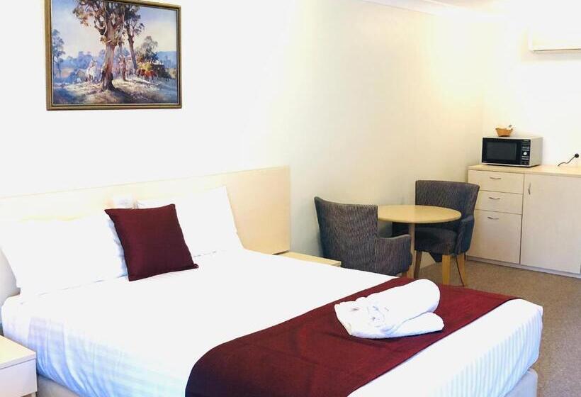 Quarto Estandar, Overlander Motor Lodge
