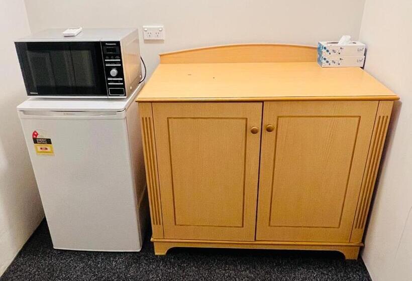 Номер Стандарт Трехместный, Overlander Motor Lodge