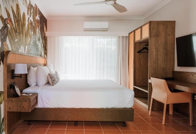 غرفة سوبيريور سرير كينج, The Continental