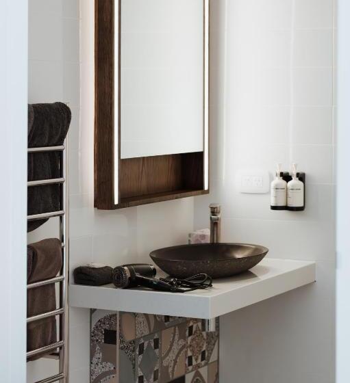 غرفة سوبيريور سرير كينج, The Continental