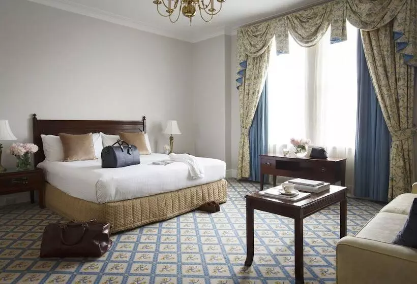 اتاق لوکس, The Hotel Windsor