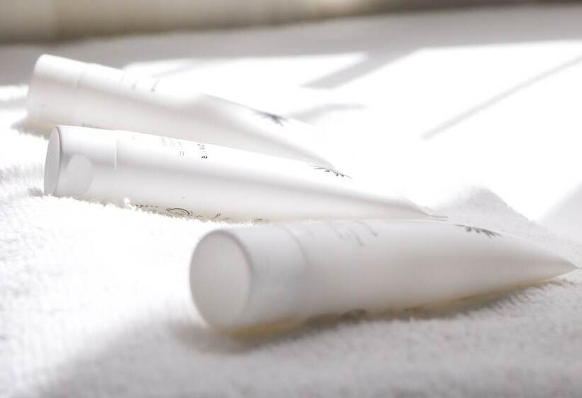 غرفة قياسية, Tropiq