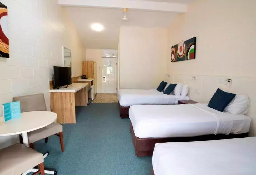 Perhehuone, Mission Beach Resort