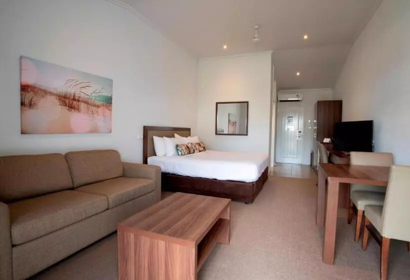 Superior-huone, Mission Beach Resort