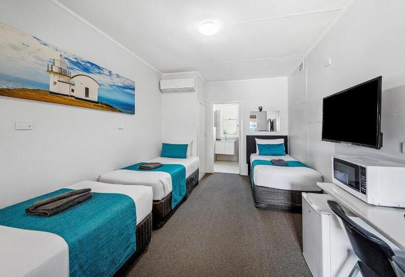 스탠다드 트리플 룸, Port Macquarie Motel