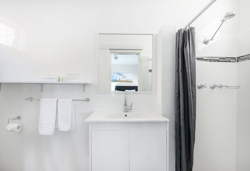 Семейный Номер, Port Macquarie Motel
