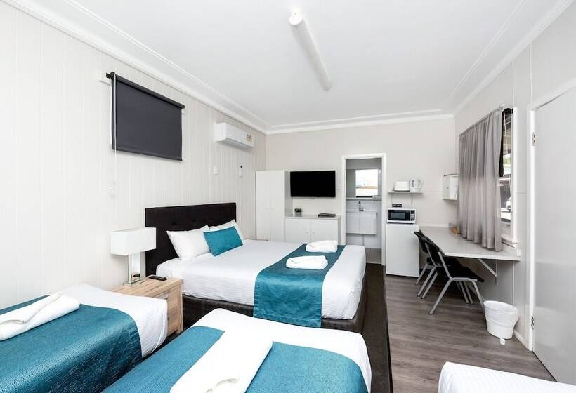 Семейный Номер, Port Macquarie Motel