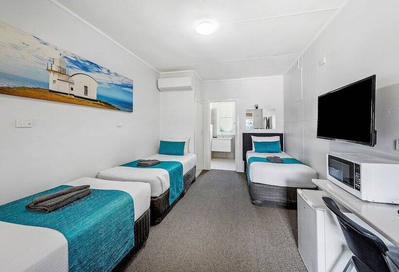 스탠다드 트리플 룸, Port Macquarie Motel