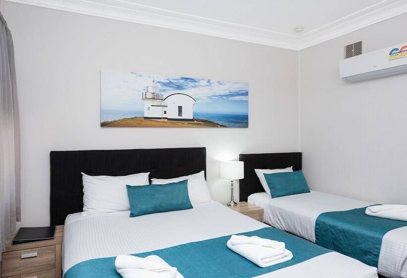 Семейный Номер, Port Macquarie Motel