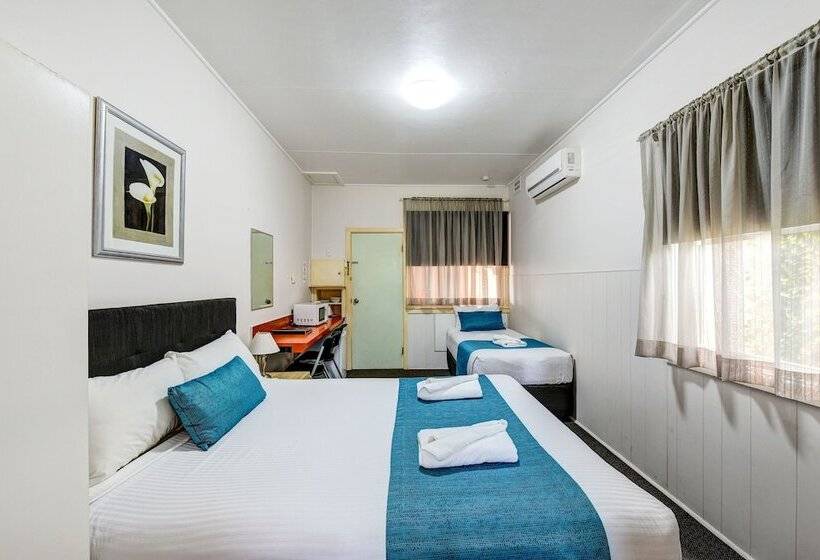 Семейный Номер, Port Macquarie Motel