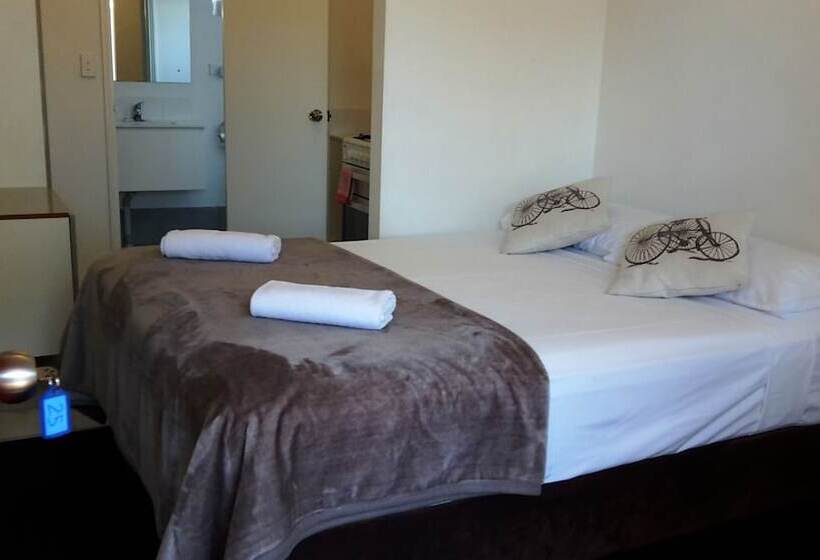 غرفة ديلوكس, Restawile Motel