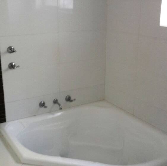 غرفة ديلوكس, Restawile Motel