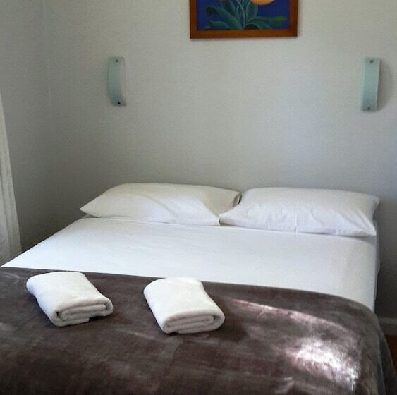 شقة غرفتين, Restawile Motel