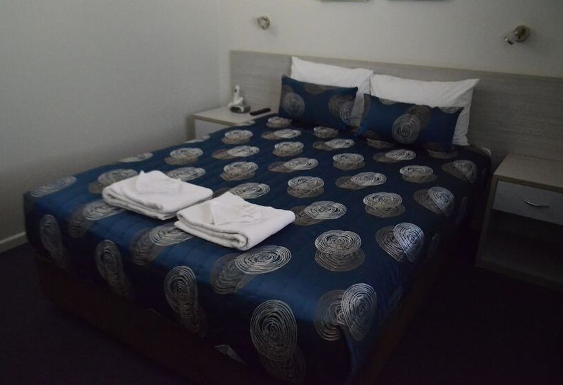 סוויטה, Shakespeare Motel