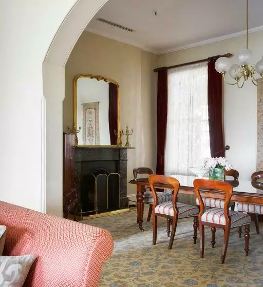 Suite, The Windsor
