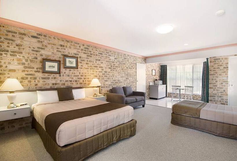 اتاق خانوادگی, Sir Francis Drake