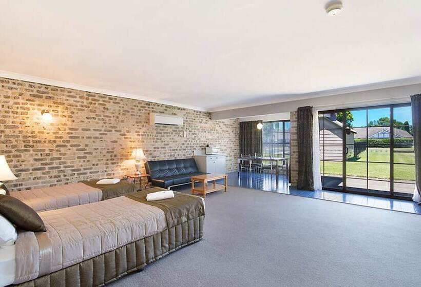 آپارتمان مدیریتی 2 خوابه, Sir Francis Drake