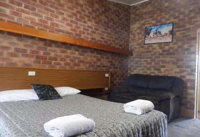 スタンダードルーム, Allan Cunningham Motel
