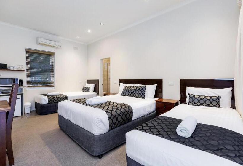 חדר אקזקיוטיב משפחתי, Amaroo Motel Tumuts Best Accommodation