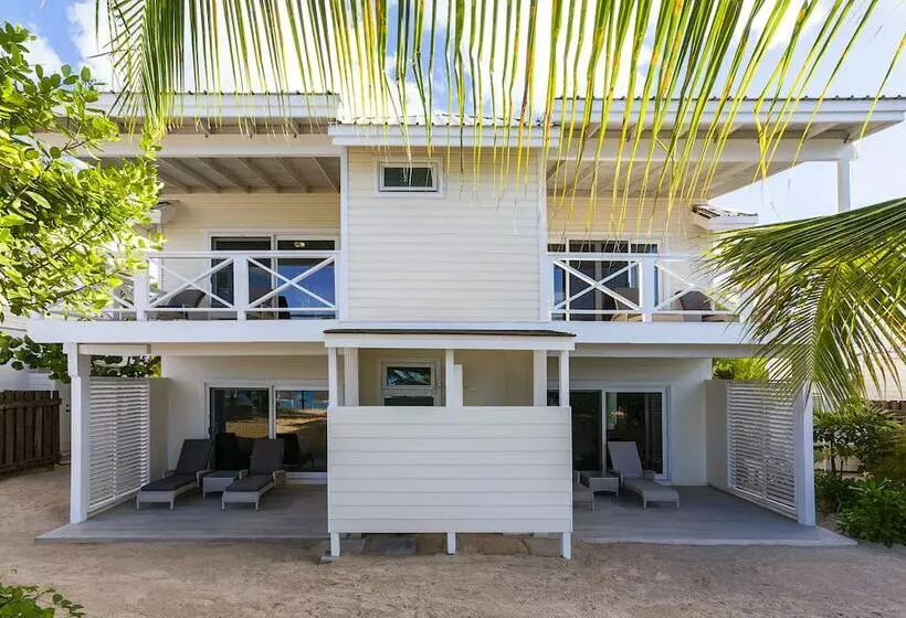 اتاق لوکس, Galley Bay Resort & Spa