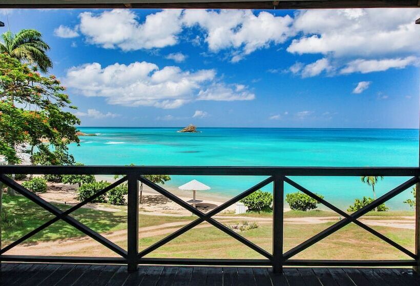 اتاق سوپریور با چشم‌انداز دریا, Hawksbill Resort Antigua   All Inclusive