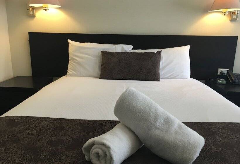 이그제큐티브 룸, Abcot Inn