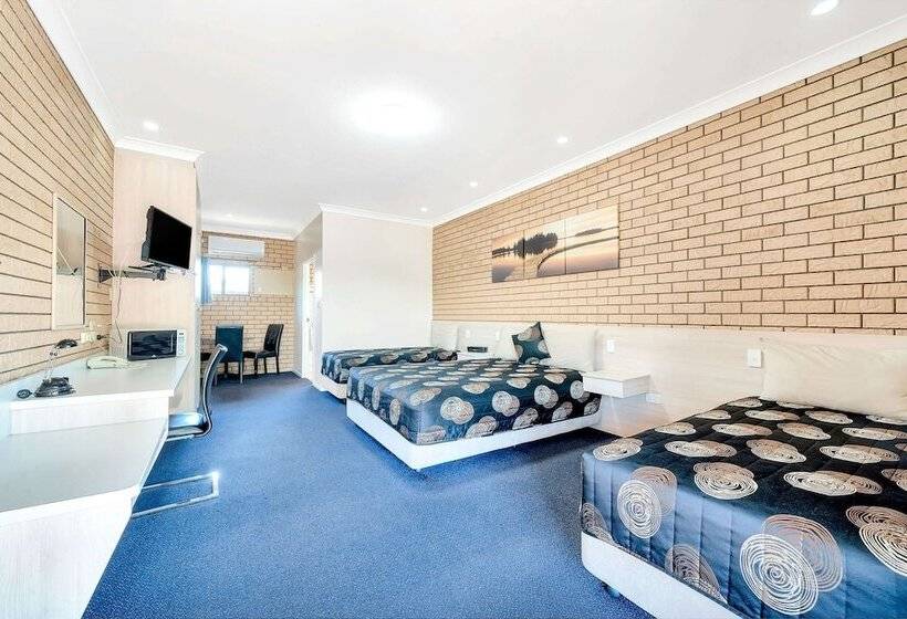 Семейный Номер, Warwick Settlers Inn