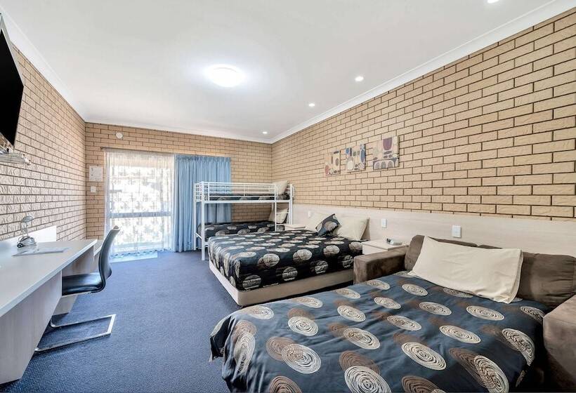 Номер Стандарт с Койками, Warwick Settlers Inn