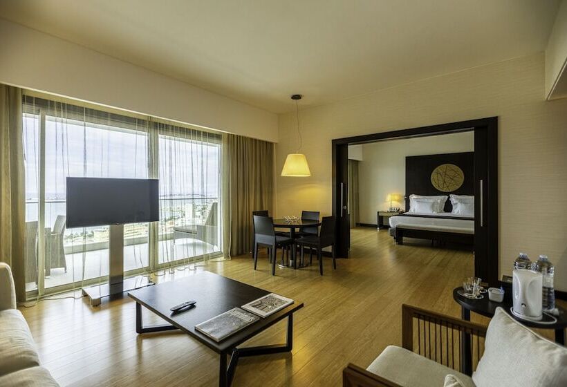 سوییت, Epic Sana Luanda