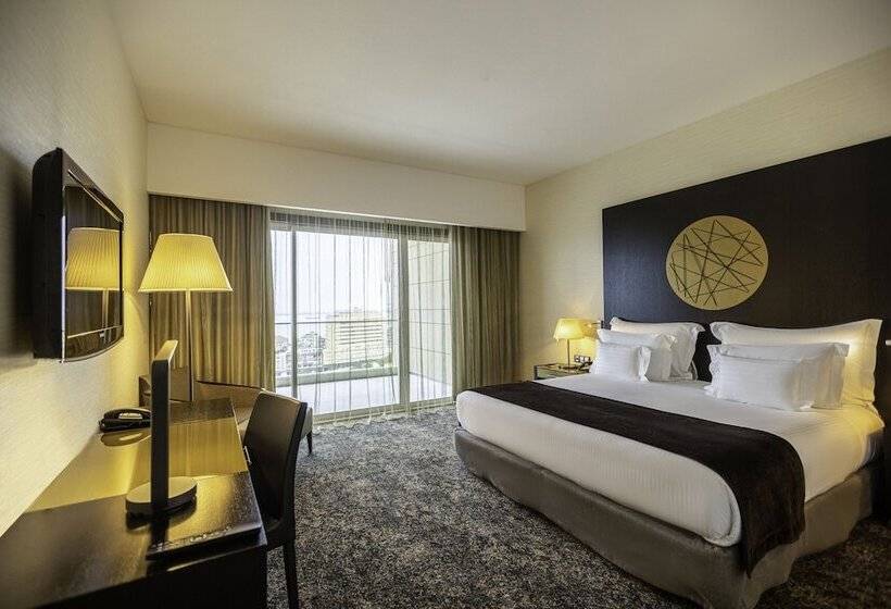 سوییت لوکس, Epic Sana Luanda