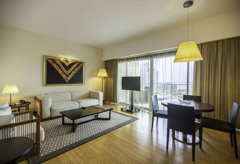 سوییت لوکس, Epic Sana Luanda