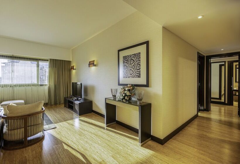 سوئیت پریمیوم 2 خوابه, Epic Sana Luanda