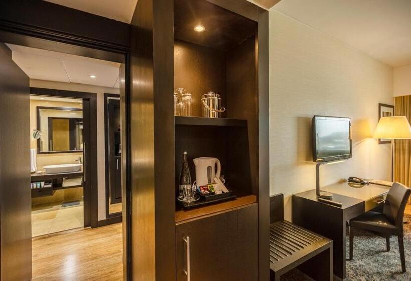 اتاق استاندارد, Epic Sana Luanda