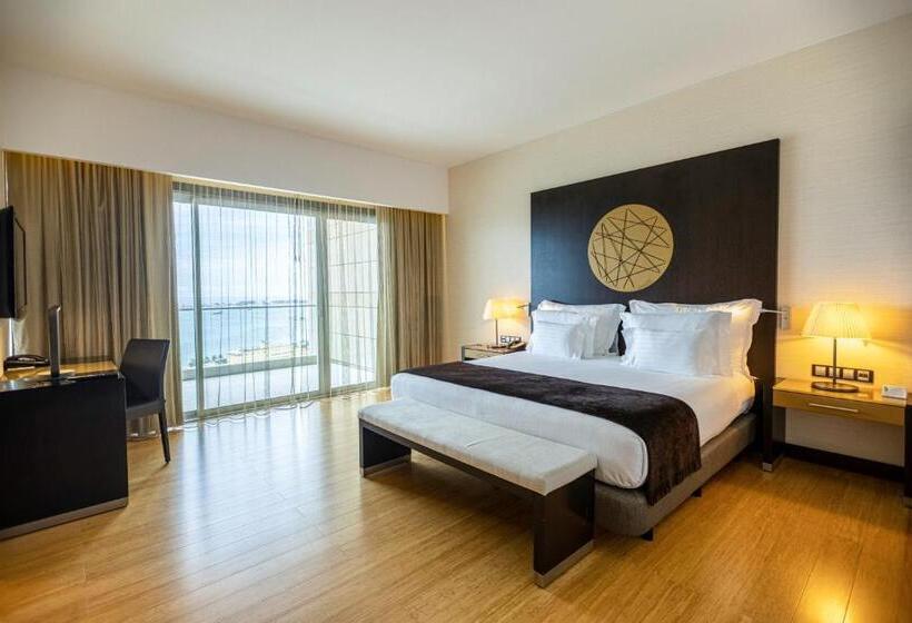 سوییت, Epic Sana Luanda