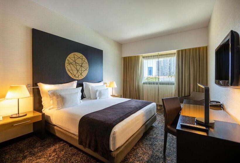 سوئیت پریمیوم, Epic Sana Luanda